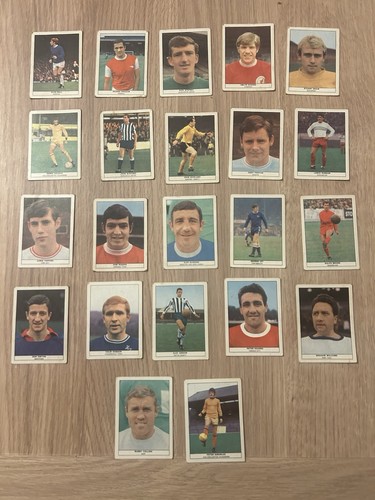 Football cards - 22, a&bc
